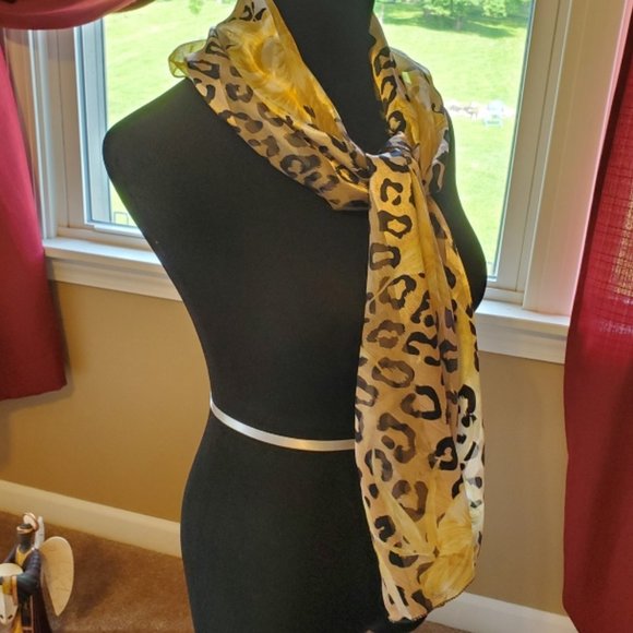 Animal Print Scarf - Picture 2 of 6